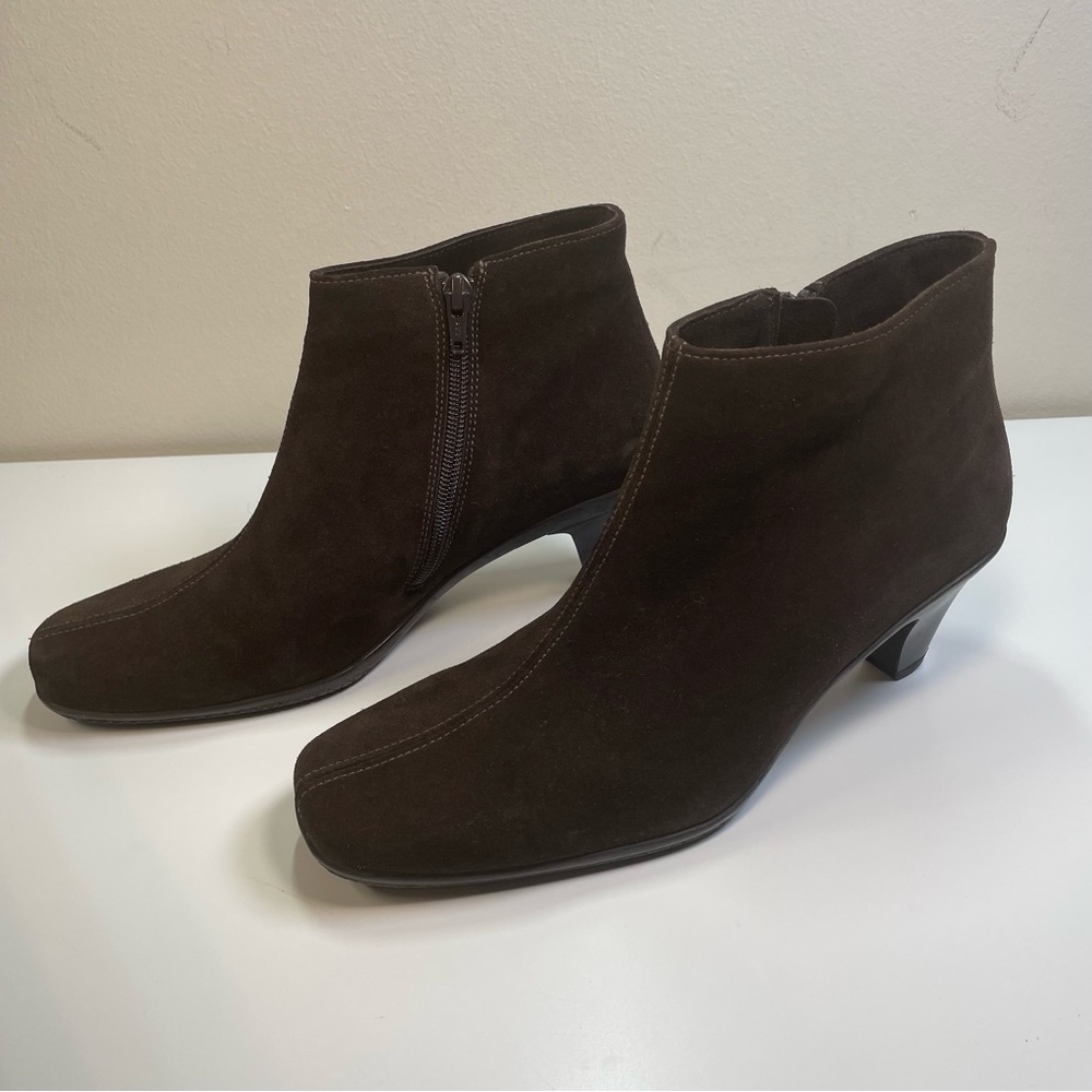 La Canadienne Black Zip Up Suede Leather Ankle Boots  20572 Womens Size 9.5 M